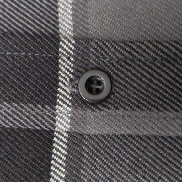 Burton Dryride Men's Plaid Button Up Size S Long Sleeve Gray Black White - Picture 12 of 12